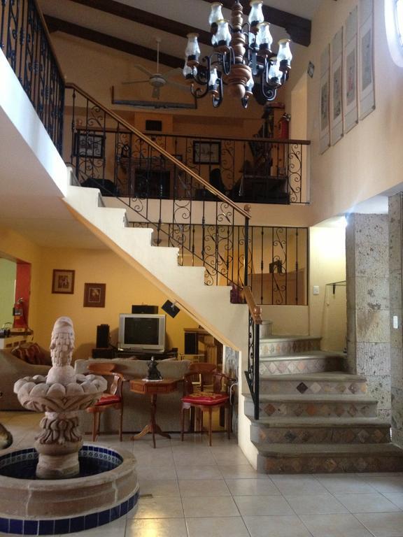 La Puerta Violeta Guesthouse & Spa San Juan Cosala Bagian luar foto