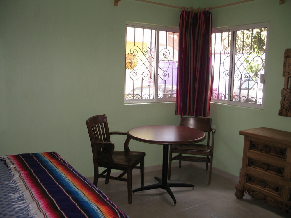 La Puerta Violeta Guesthouse & Spa San Juan Cosala Bagian luar foto